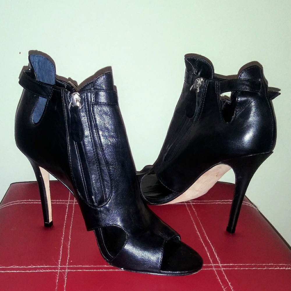 Steve Madden heels